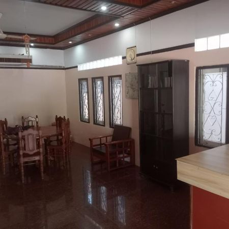 Bolaven Trail Guesthouse Pakse Esterno foto