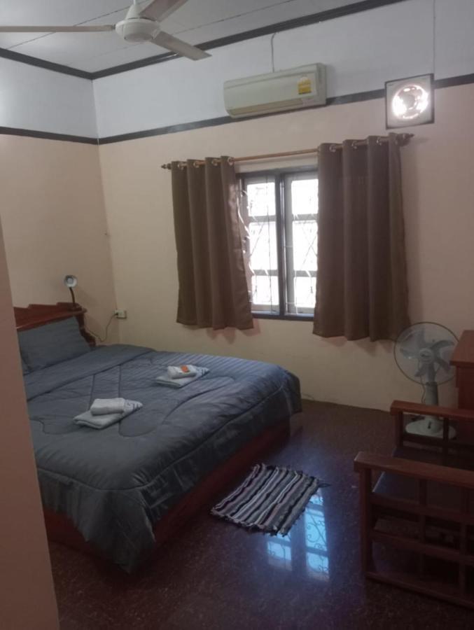 Bolaven Trail Guesthouse Pakse Esterno foto